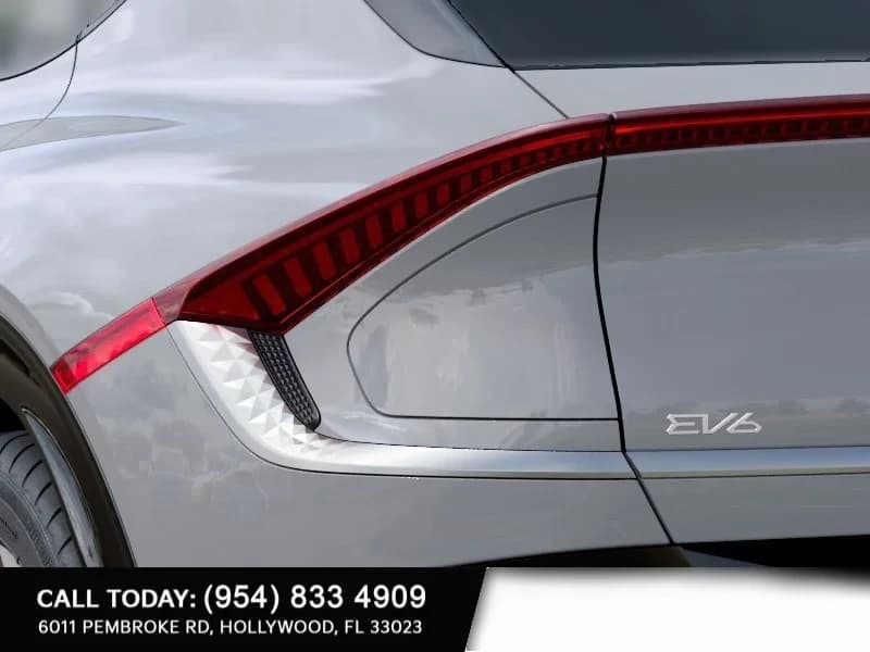 Kia EV6 Light Long Range AWD 2026 — side view
