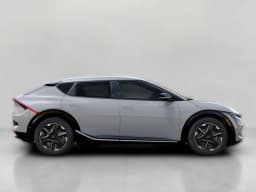 Kia EV6 Light Long Range AWD 2026 — side view