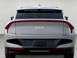 Kia EV6 Light Long Range AWD 2026 — side view