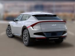 Kia EV6 Light Long Range AWD 2026 — side view