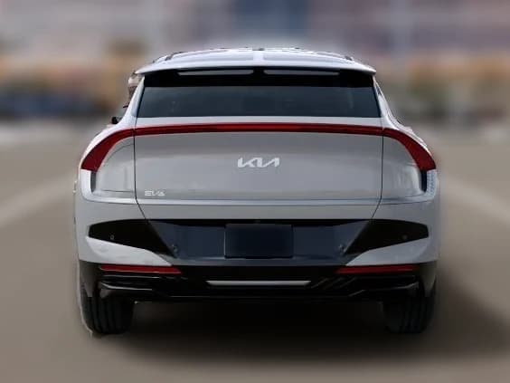 Kia EV6 Light Long Range AWD 2026 — side view
