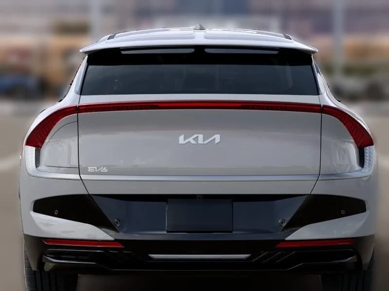 Kia EV6 Light Long Range AWD 2026 — side view