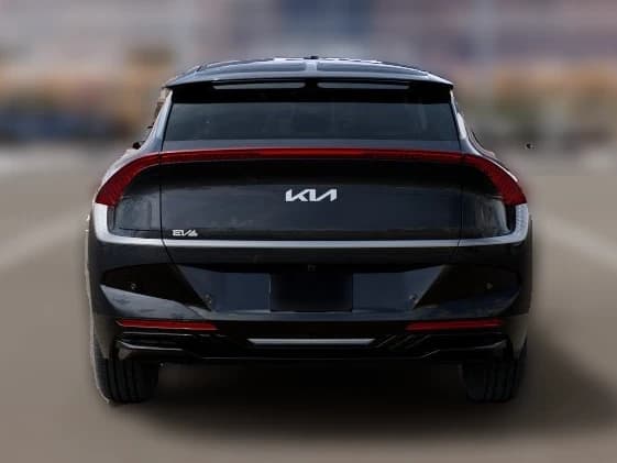 Kia EV6 Light Long Range AWD 2026 — side view