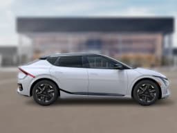 Kia EV6 GT-Line RWD 2026 — side view