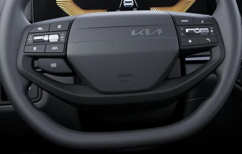 Kia Sportage LX FWD 2027 — side view
