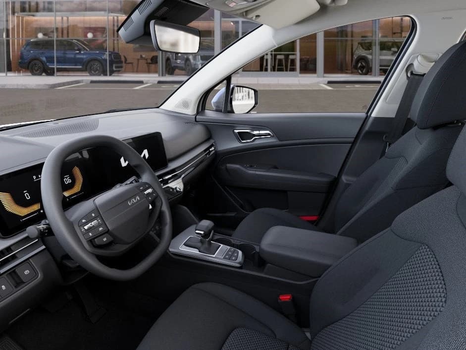 Kia Sportage LX FWD 2026 — side view