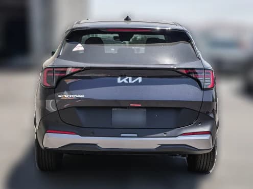 Kia Sportage LX FWD 2026 — side view