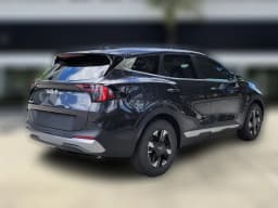 Kia Sportage LX FWD 2026 — side view