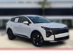Kia Sportage LX FWD 2026 — side view