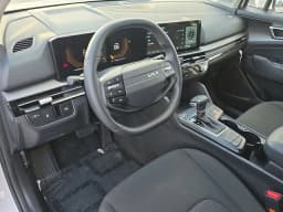 Kia Sportage LX FWD 2026 — side view