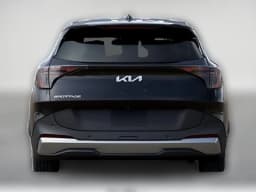 Kia Sportage LX FWD 2027 — side view