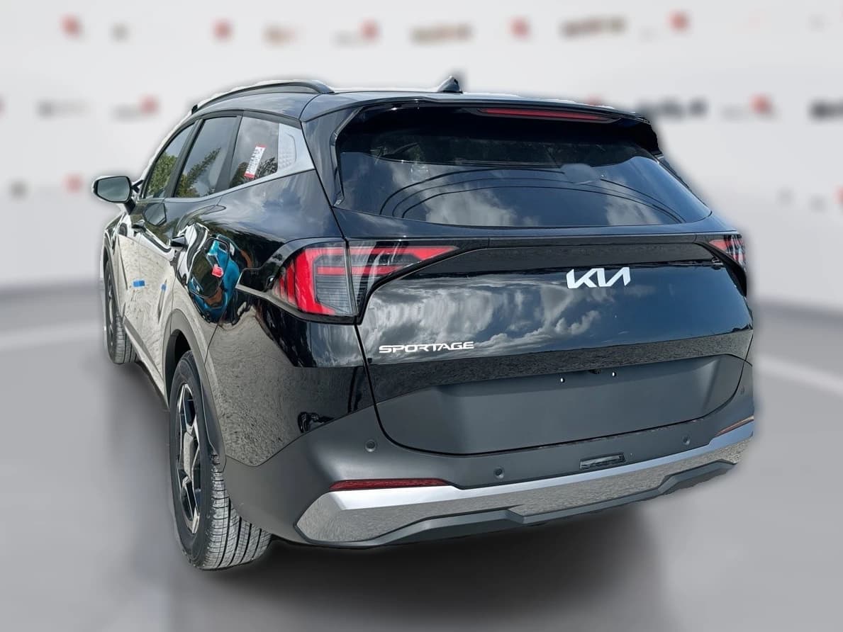 Kia Sportage EX FWD 2026 — side view