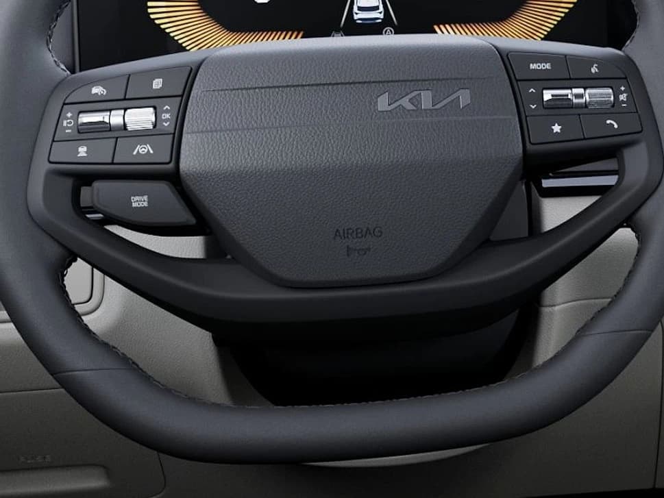 Kia Sportage EX FWD 2026 — side view
