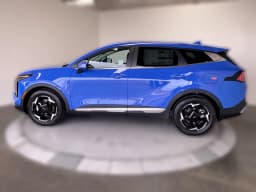 Kia Sportage EX FWD 2026 — side view
