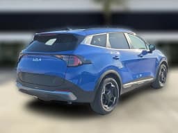 Kia Sportage EX FWD 2026 — side view