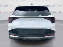 Kia Sportage EX FWD 2026 — side view
