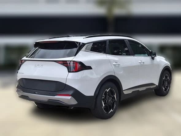 Kia Sportage EX FWD 2026 — side view