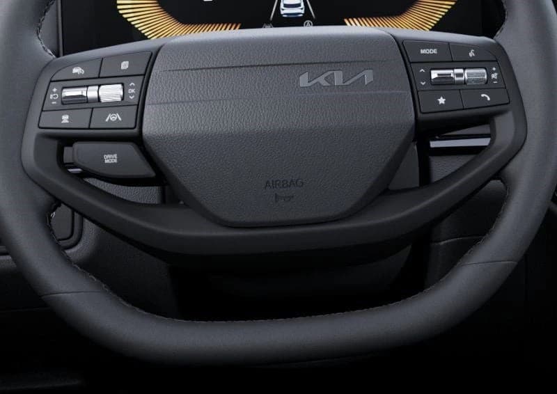 Kia Sportage EX FWD 2026 — side view