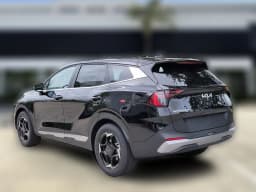 Kia Sportage EX FWD 2027 — side view