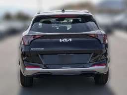 Kia Sportage SX FWD 2026 — side view