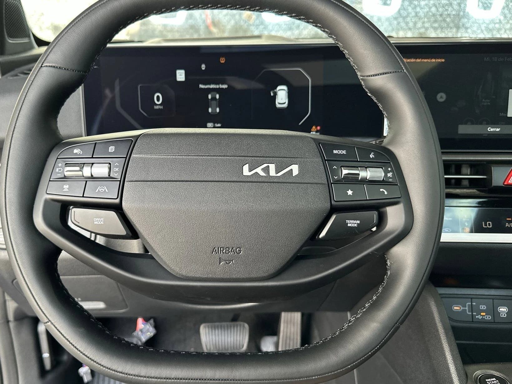 Kia Sportage X-Line AWD 2026 — side view