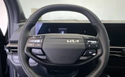 Kia Sportage X-Line AWD 2026 — side view