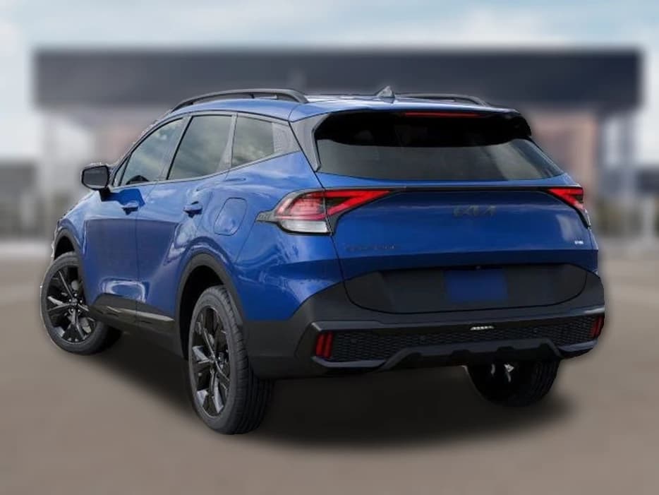Kia Sportage X-Line AWD 2025 — side view