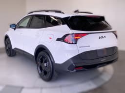 Kia Sportage X-Line AWD 2026 — side view