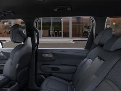 Kia Telluride LX FWD 2027 — side view