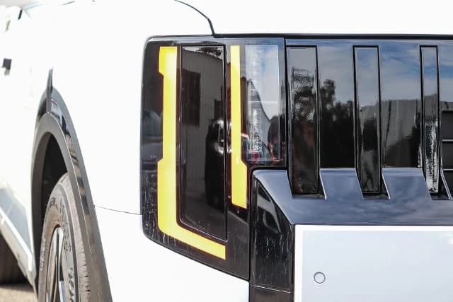 Kia Telluride Hybrid EX FWD 2027 — side view