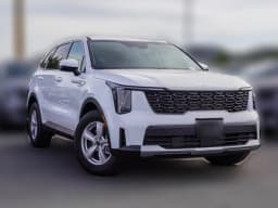 Kia Sorento LX FWD 2026 — side view