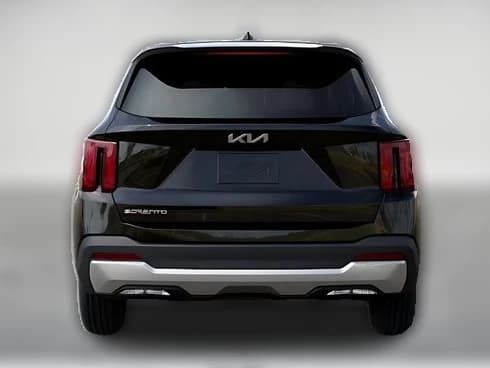 Kia Sorento LX FWD 2026 — side view