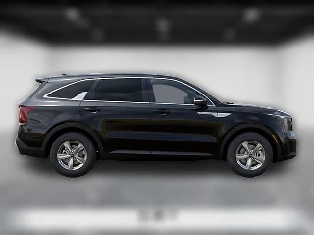 Kia Sorento LX FWD 2026 — side view