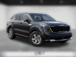 Kia Sorento LX FWD 2026 — side view