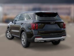 Kia Sorento LX FWD 2026 — side view
