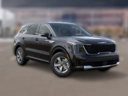 Kia Sorento LX FWD 2026 — side view
