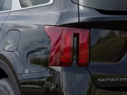 Kia Sorento LX FWD 2026 — side view