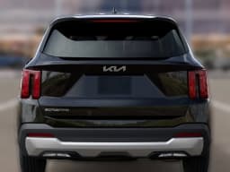 Kia Sorento LX FWD 2026 — side view