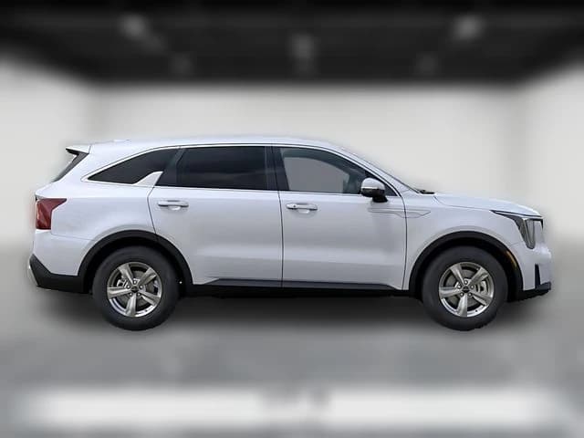 Kia Sorento LX FWD 2026 — side view