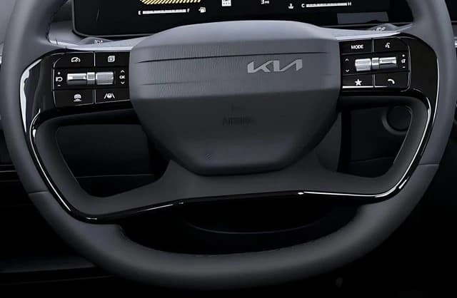 Kia Sorento LX FWD 2026 — side view