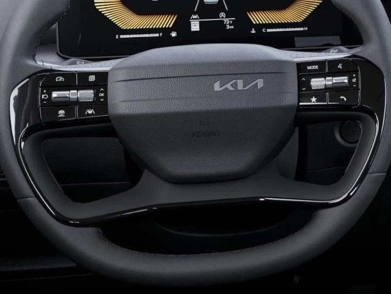 Kia Sorento LX FWD 2026 — side view