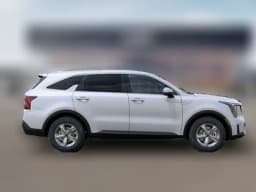 Kia Sorento LX FWD 2026 — side view