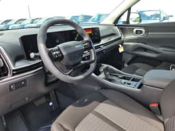Kia Sorento LX FWD 2026 — side view