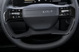 Kia Sorento LX FWD 2026 — side view