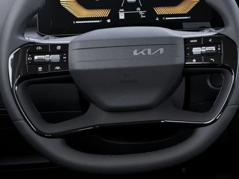 Kia Sorento LX FWD 2026 — side view