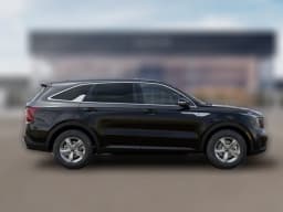 Kia Sorento LX FWD 2026 — side view
