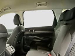 Kia Sorento LX FWD 2026 — side view