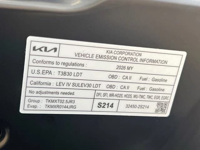 Kia Sorento LX FWD 2026 — side view