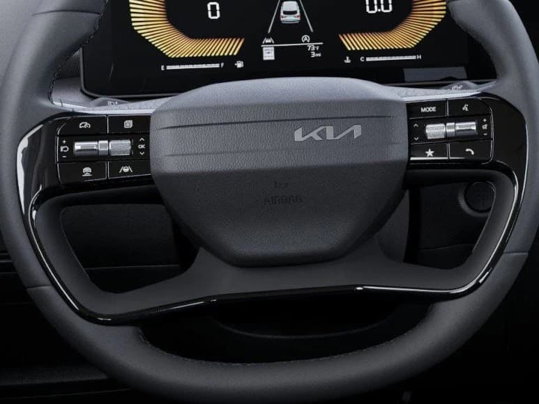 Kia Sorento LX FWD 2026 — side view