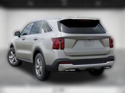 Kia Sorento LX FWD 2026 — side view